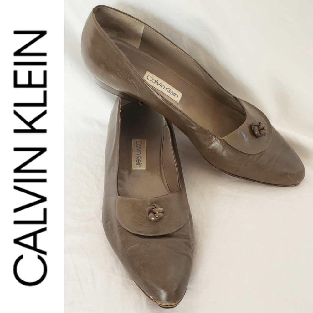 Calvin Klein Vtg Olive Flats